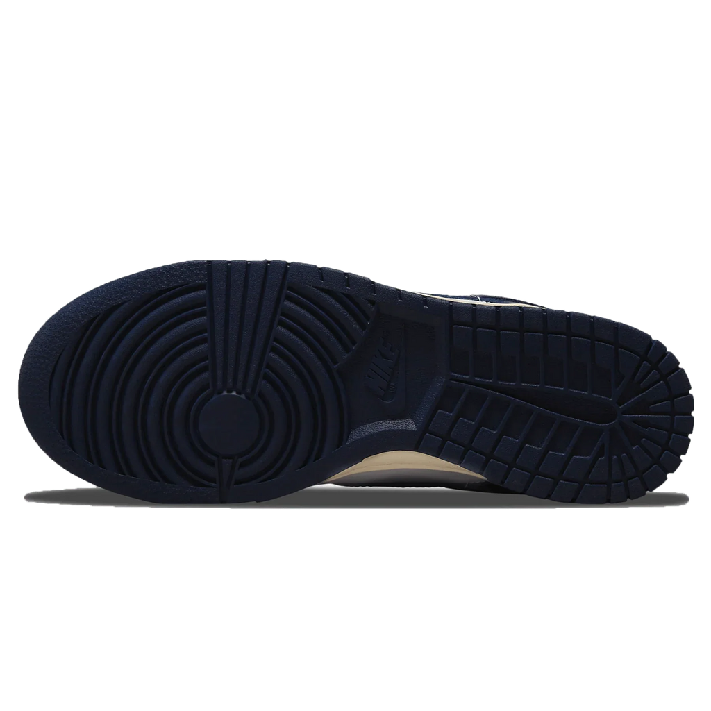 Nike Dunk Low 'Vintage Navy'